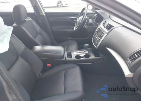 2016 Nissan Altima 2.5 Sr из США, поврежденный, VIN 1N4AL3AP4GC281498